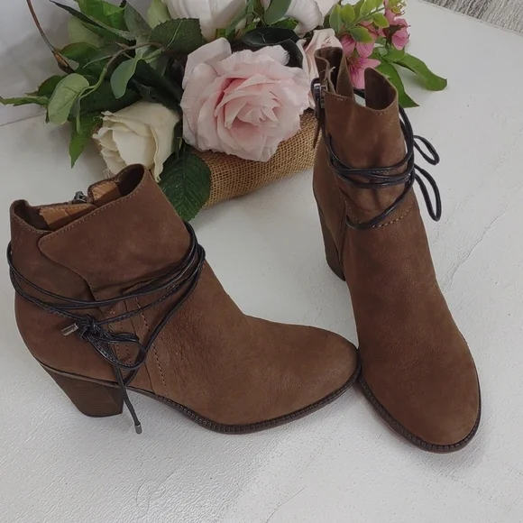 Franco Sarto Brown Lace Up Boots - Picture 3 of 8